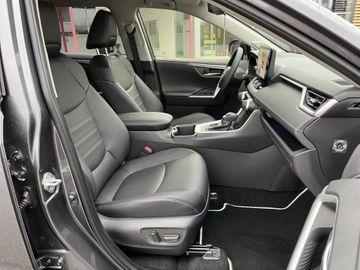Toyota RAV 4 - 8
