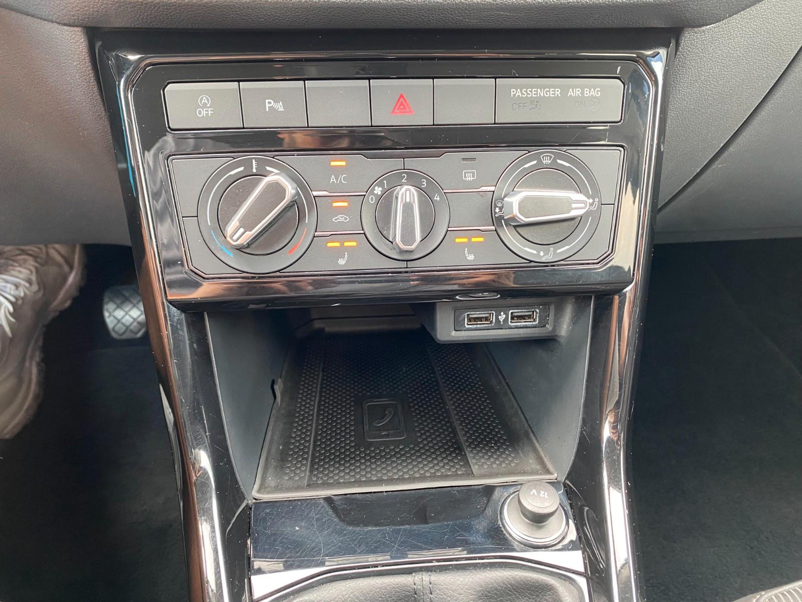 Volkswagen T-Cross 1.0 TSI Life ACC LED Navi Carplay
