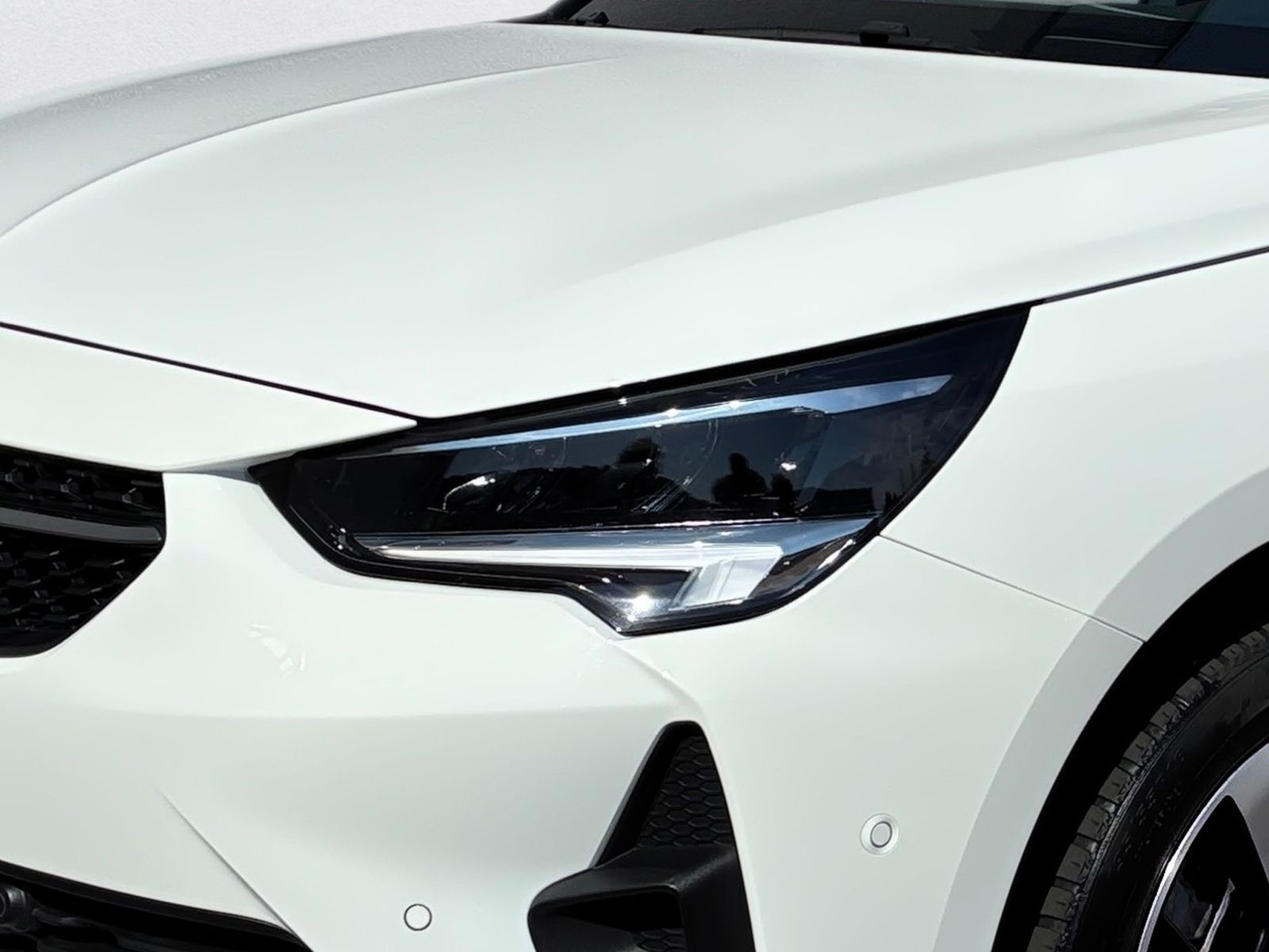 Fahrzeugabbildung Opel Corsa F e GS Line KlimaA,LED,SHZ,Kam.,PDC,AUT,LM