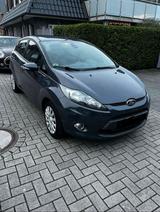 Ford Fiesta 1,4 Automatik | 77.000 Km | TÜ... - Ford Fiesta aus 2011: For