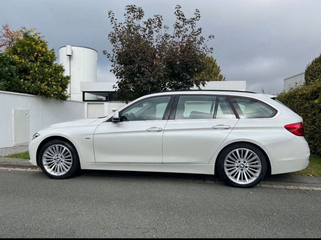 BMW F31 320d Luxury AHK Pano Full Scheckheft