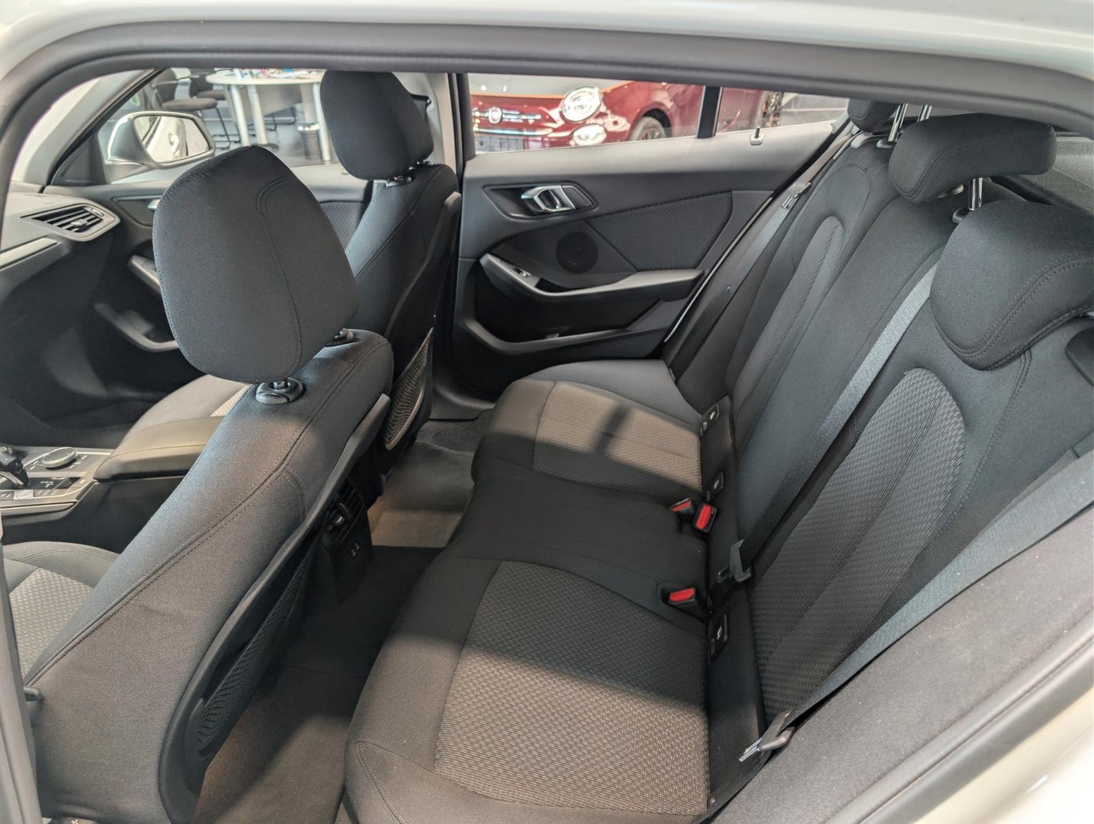 BMW 116 i Aut. Advantage, миниатюра 11