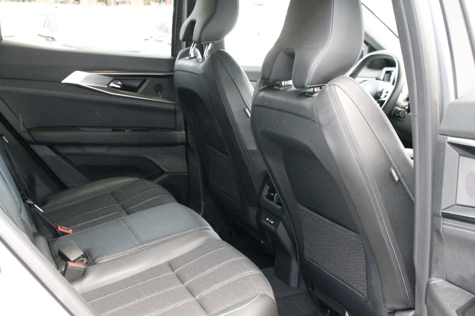 Fahrzeugabbildung Renault Austral Techno Mild Hybrid 160 Automatik