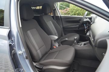 Hyundai i20 1.2 KLIMAAUTOMATIK-ALU16-NAVI-KAMERA-SHZG-