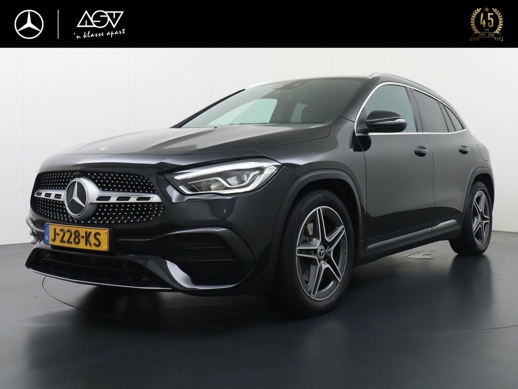 Image of Mercedes-Benz GLA 200