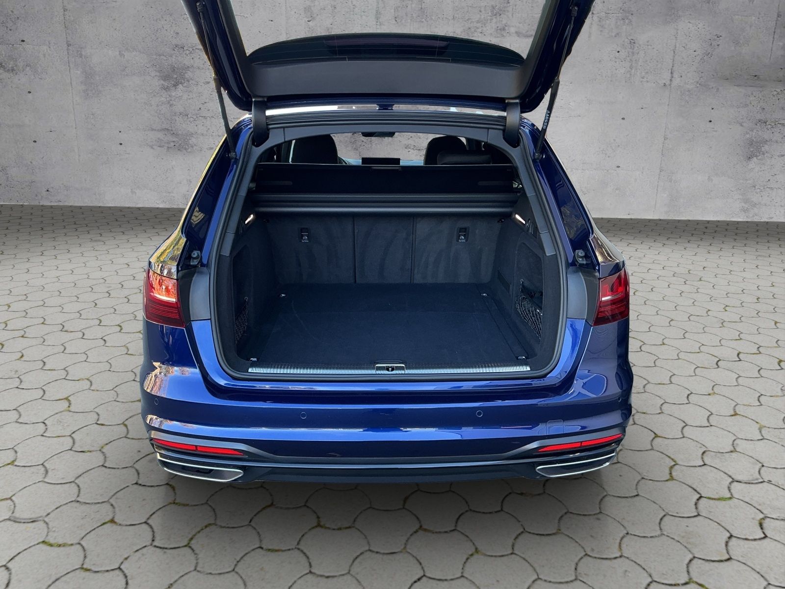 Audi A4 - Bild 10