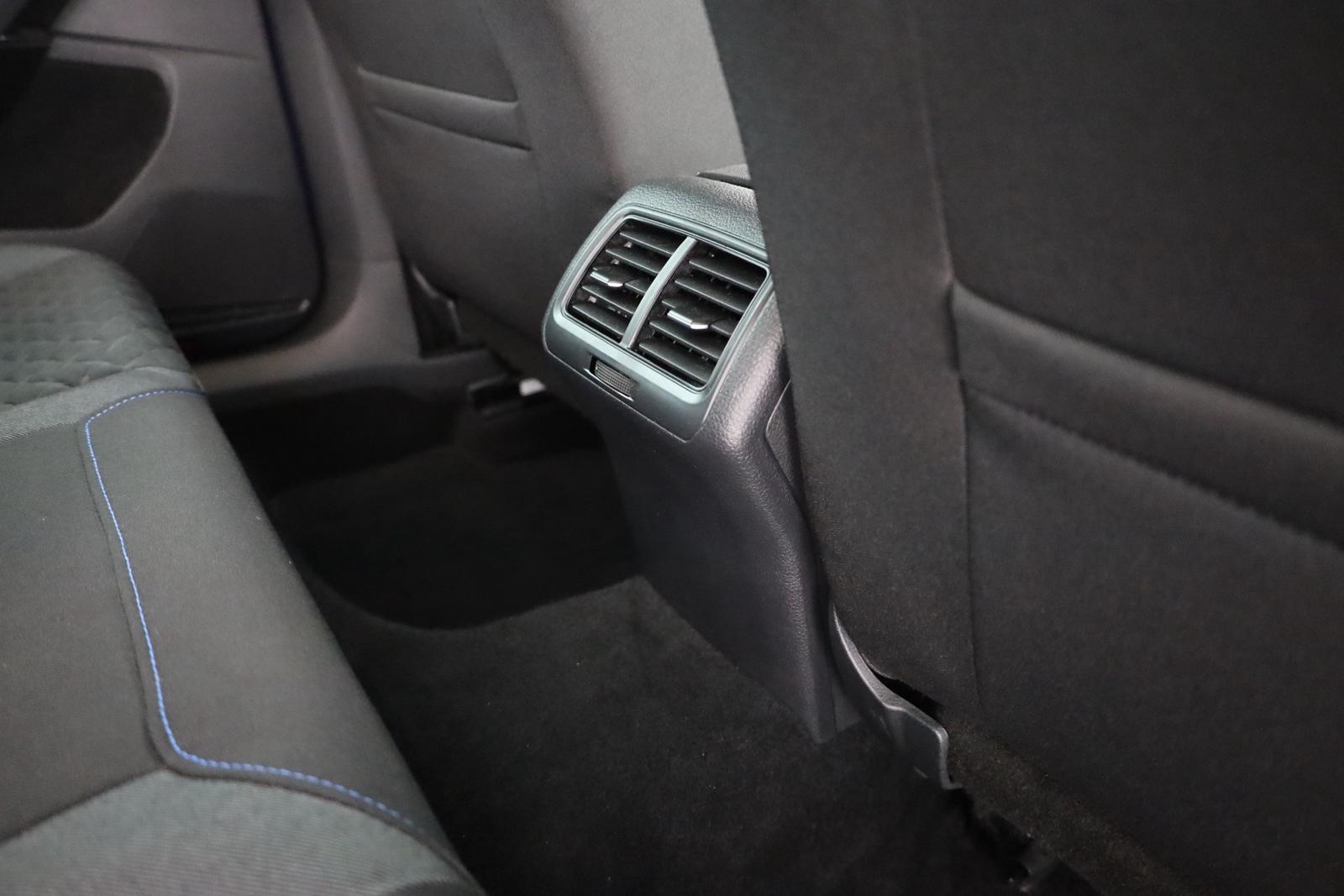 Volkswagen Golf VII 1.5 TSI Join Navi Standheizung ACC PDC