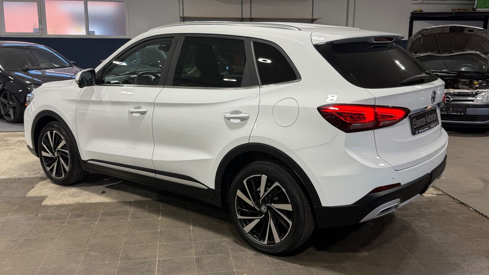 MG ZS