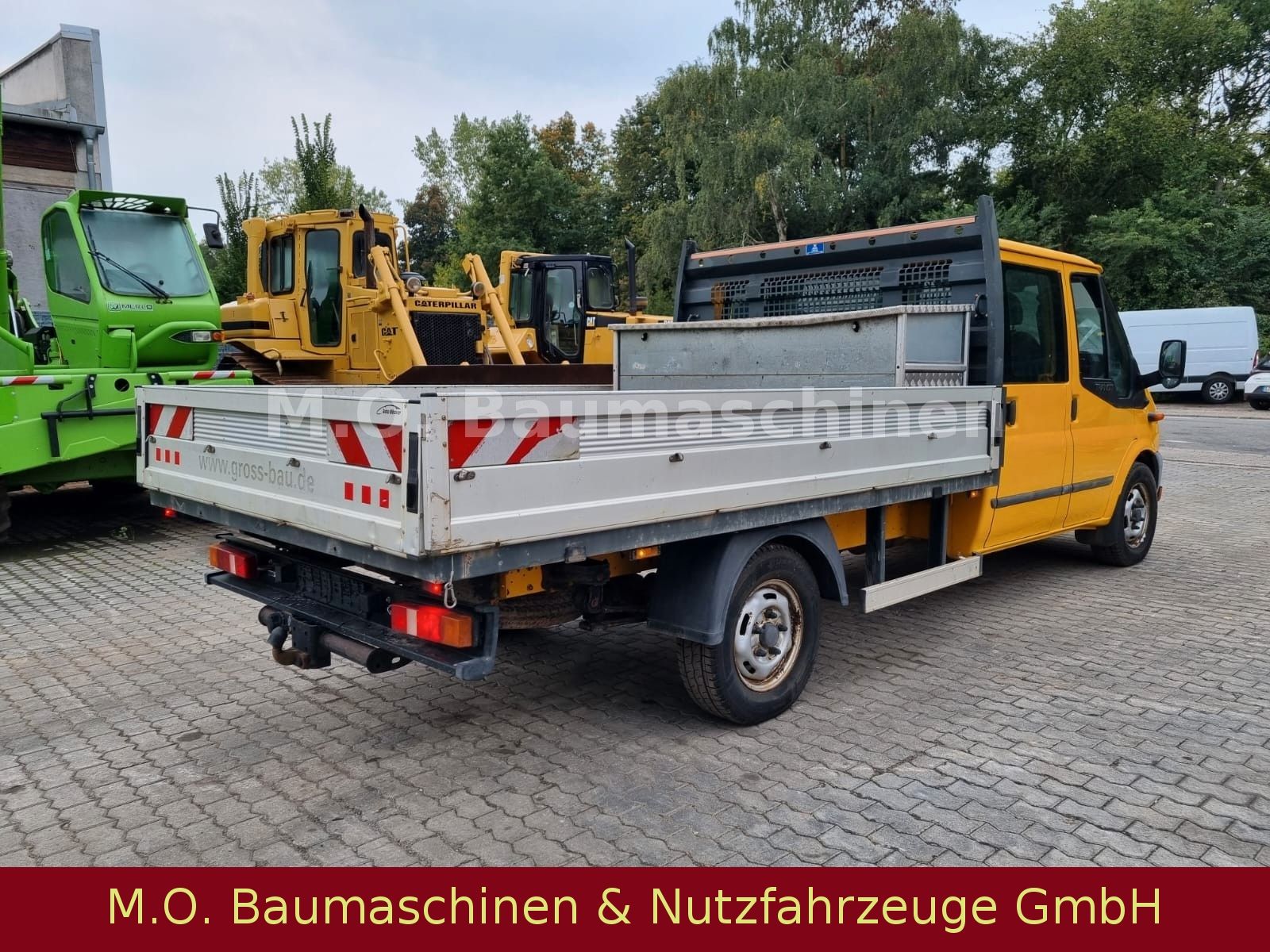 Fahrzeugabbildung Ford Transit Pritsche FT 350 EL /  DOKA / AC /