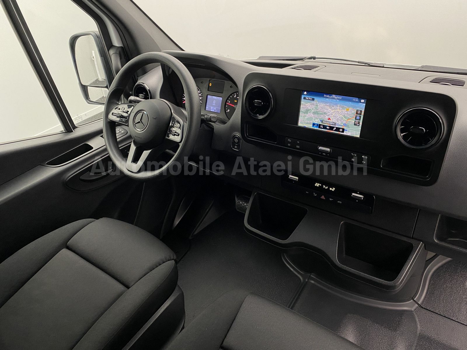 Fahrzeugabbildung Mercedes-Benz Sprinter 317 Maxi Automatik AHK 3,5t+360° 0616