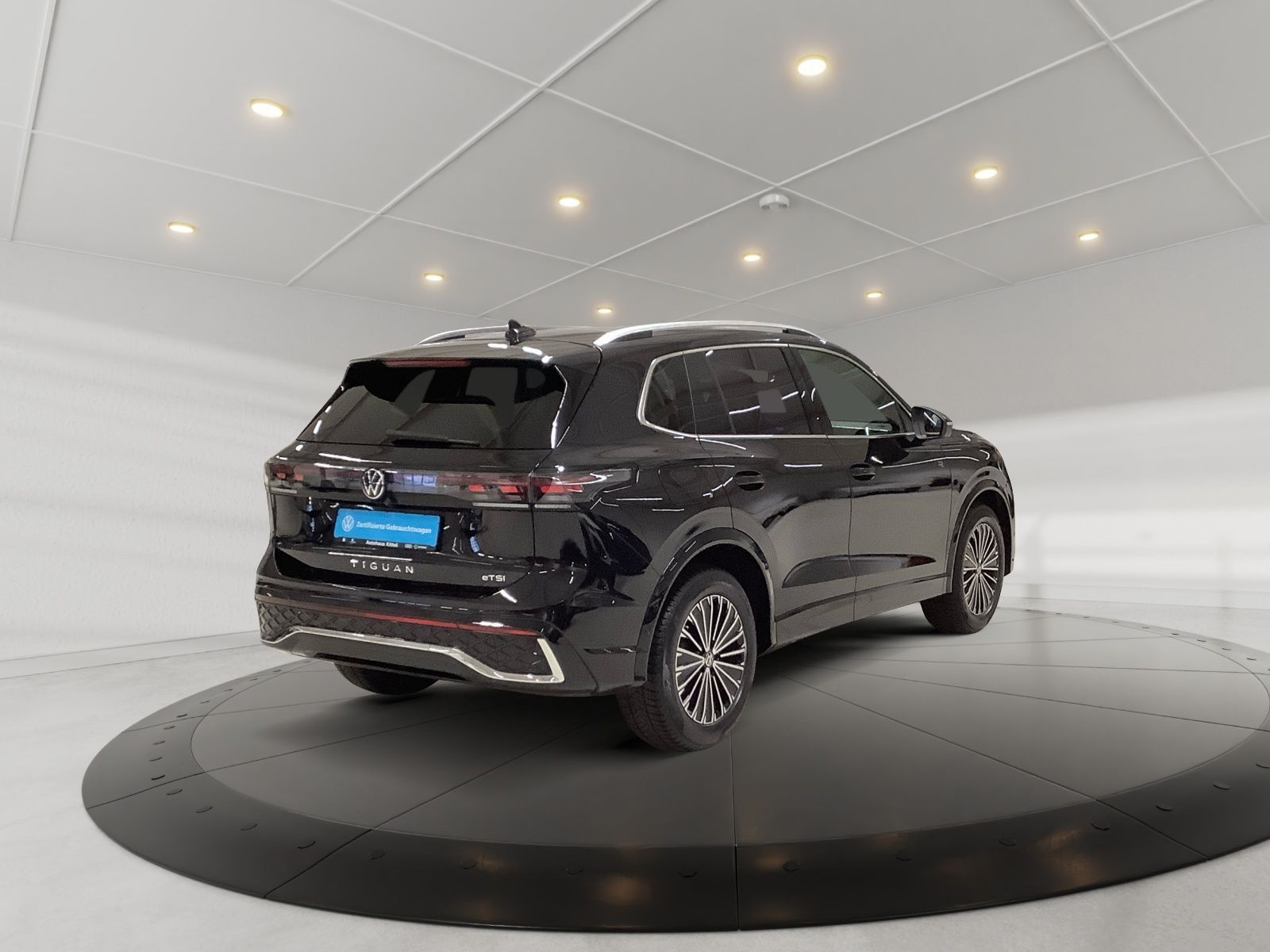 Tiguan R-Line 1,5 eTSI 110 kW Matrix, Standheiz