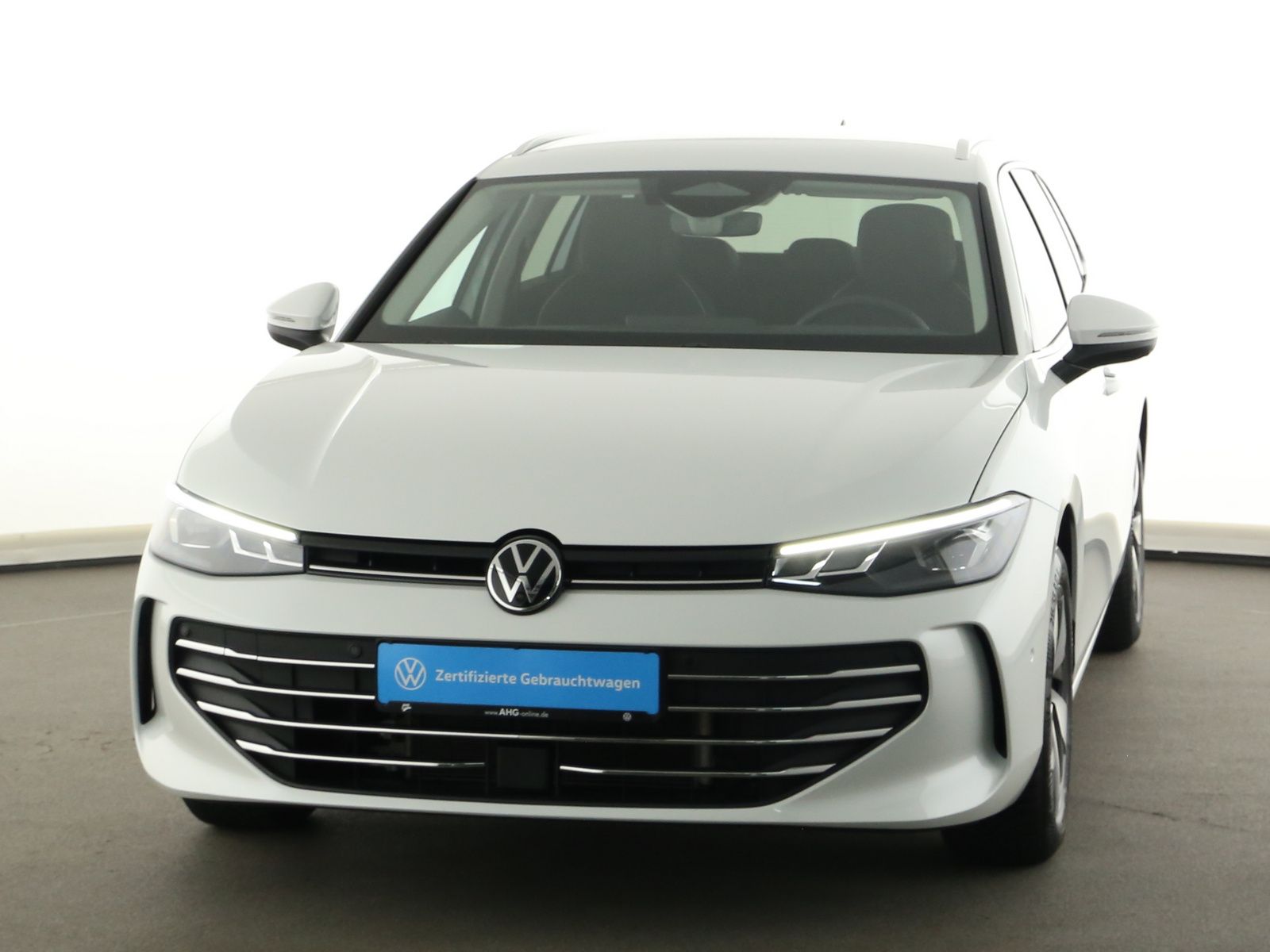 Volkswagen Passat Variant 1,5 l eTSI DSG Business LED Navi foto 4