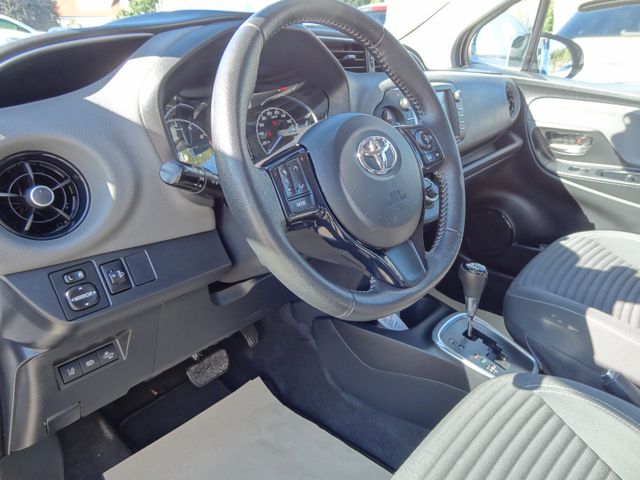 Fahrzeugabbildung Toyota Yaris Comfort/Automatik/1.Hd/Kam/4-Türig/