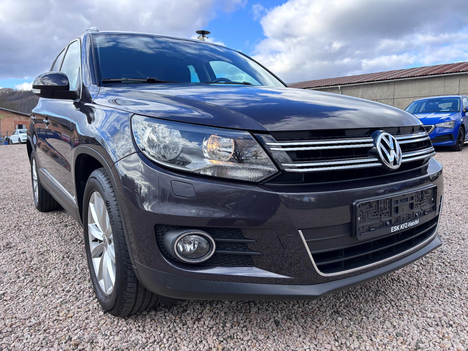 Volkswagen Tiguan Lounge Sport & Style BMT I Automatik