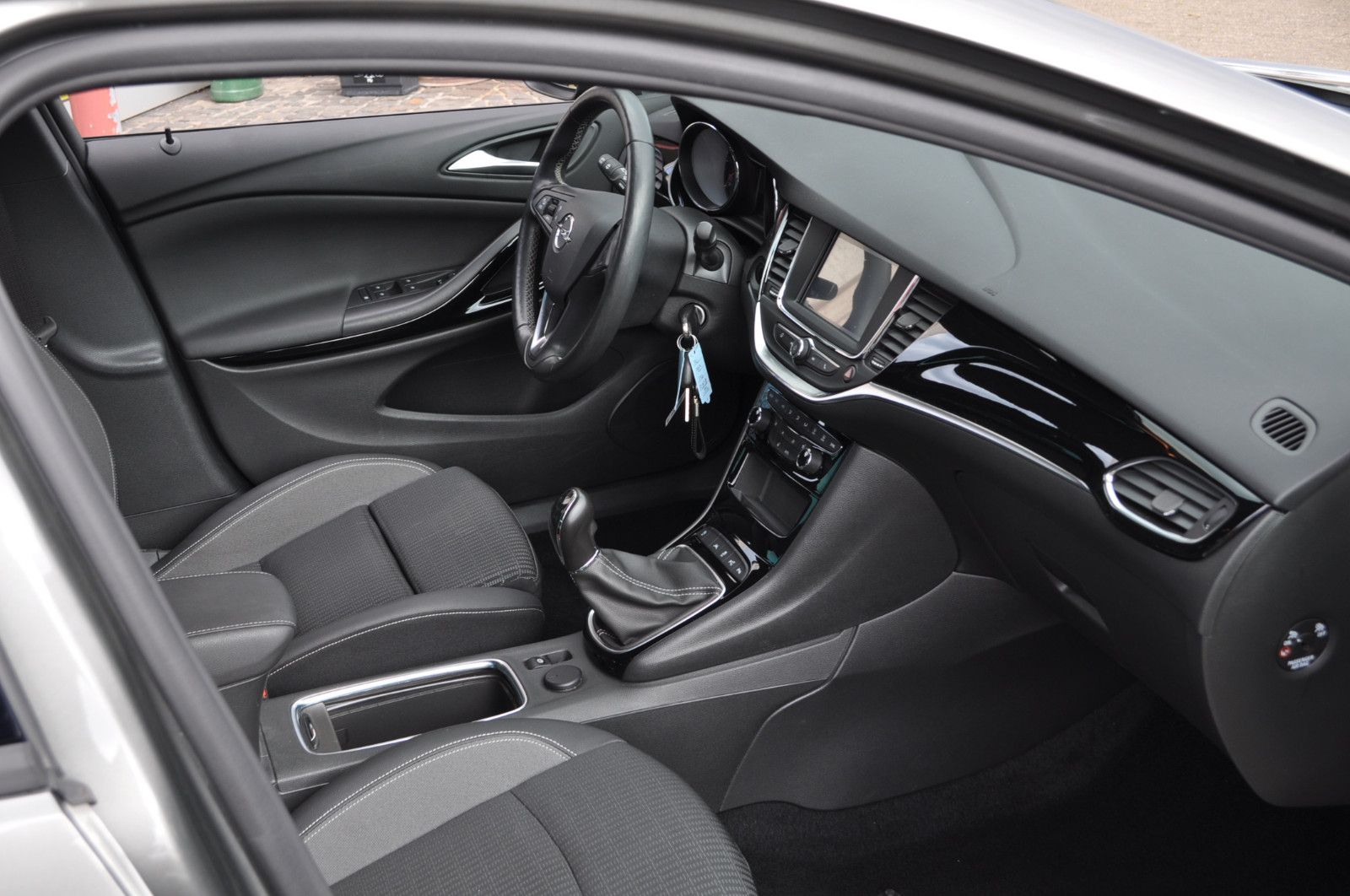 Fahrzeugabbildung Opel Astra K Sports Tourer Design