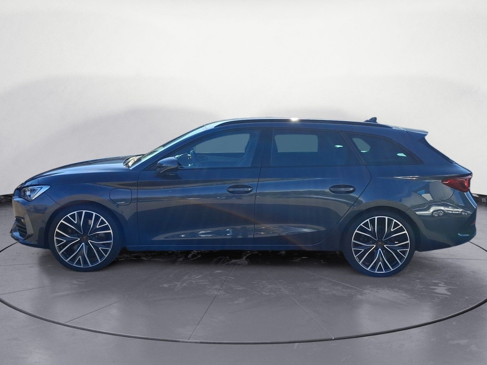 Cupra Leon Sportstourer E-HYBRID imagem 3