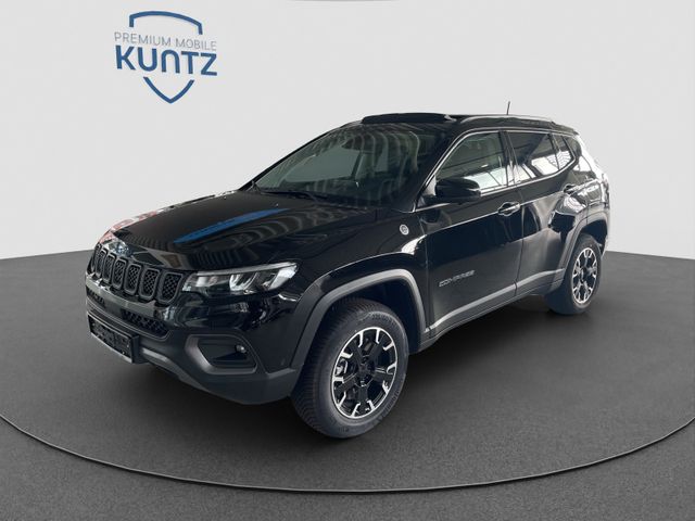 Jeep Compass Trailhawk Plug-In Hybrid 4WD Leder+Pano+