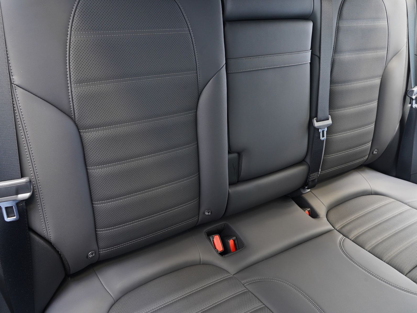 Fahrzeugabbildung Alfa Romeo Tonale 1.5 Mild Hybrid Veloce ACC/NAVI/PANO