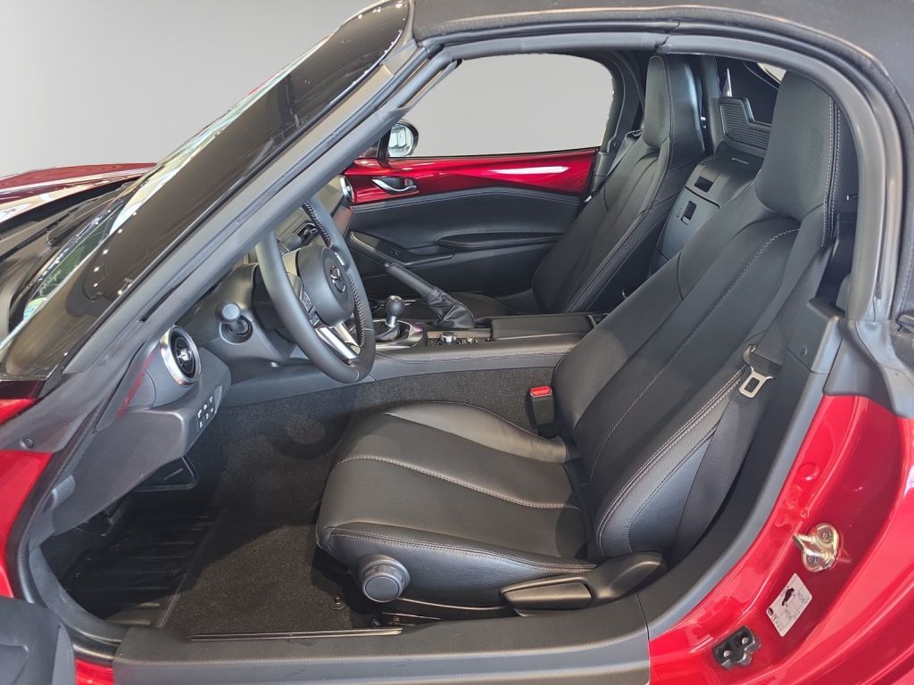 MAZDA MX-5 R Exclusive-Line 1.5G 132PS Leder Navi LED MAZDA MX-5 R Exclusive-Line 1.5G 132PS Leder Navi LED