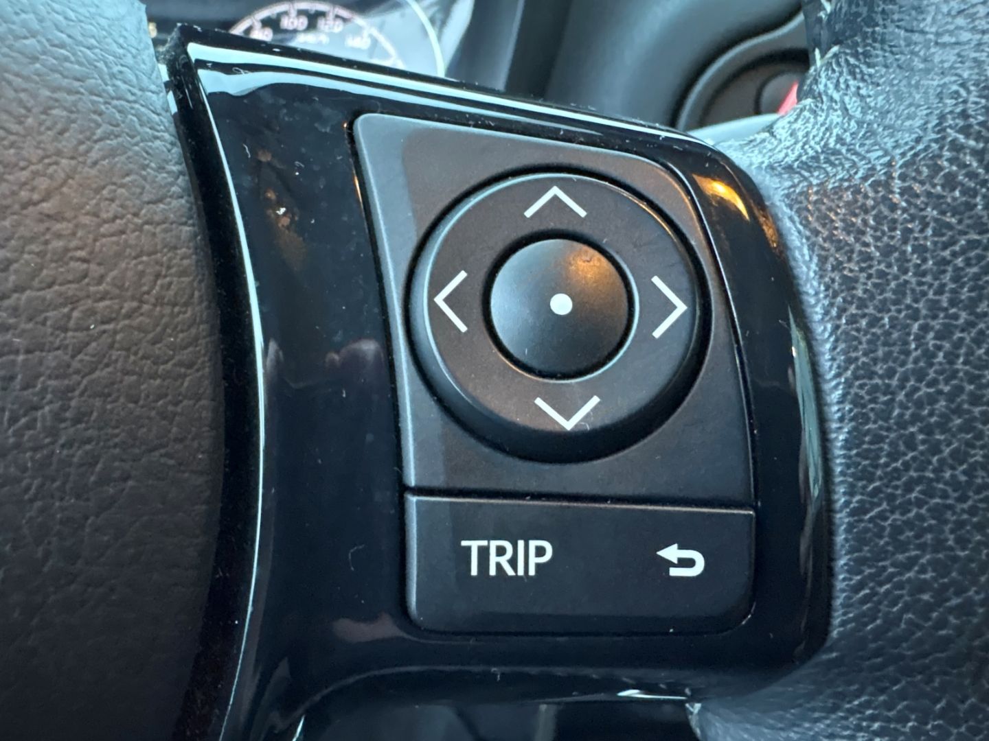 Fahrzeugabbildung Toyota Yaris Hybrid Comfort KLIMA PDC v/h