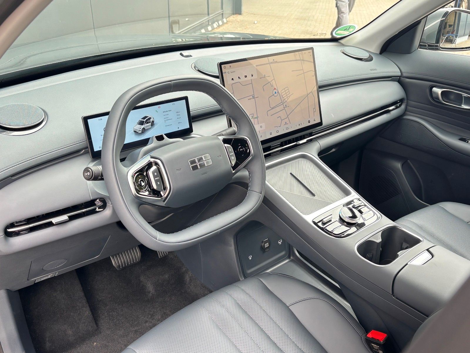 Geely Starray EM-i 1.5 PHEV EM-i Pro imagem 3