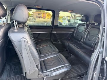 Mercedes V 250 - 10