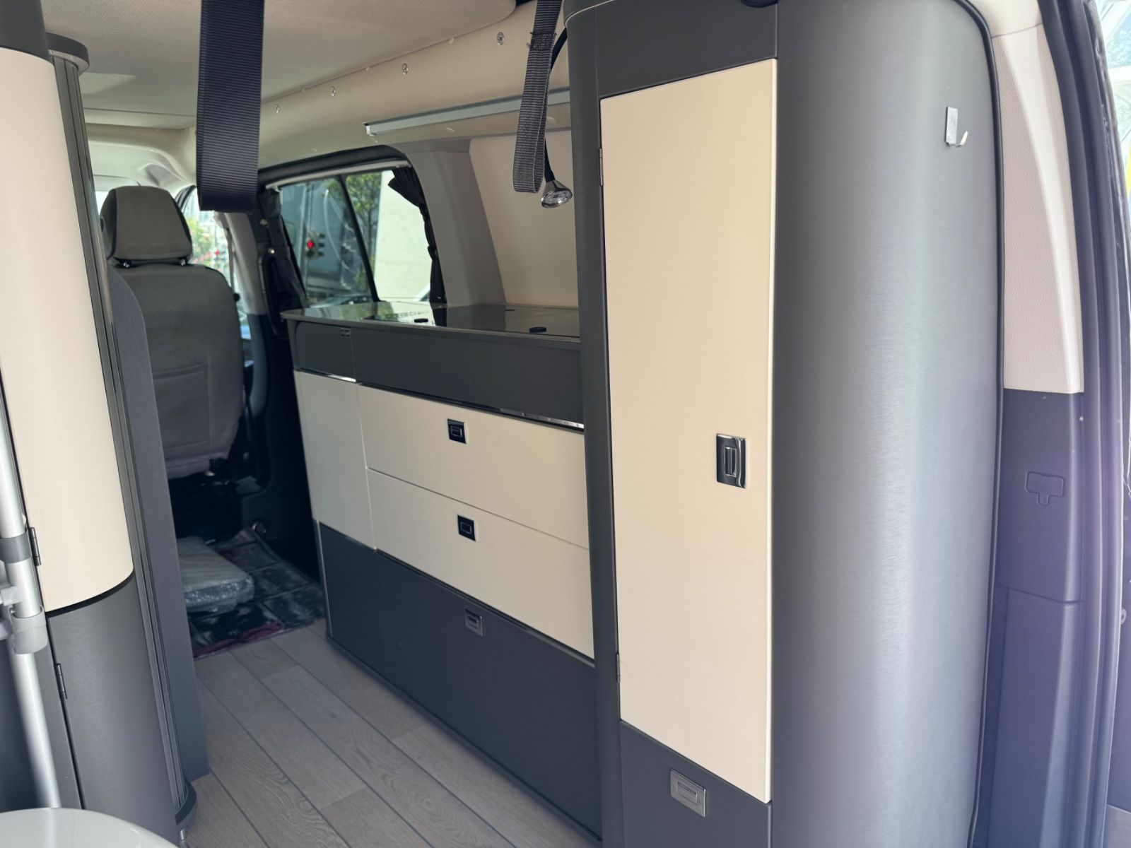 Fahrzeugabbildung Mercedes-Benz Jules Verne **1.Hand** mit festem WC