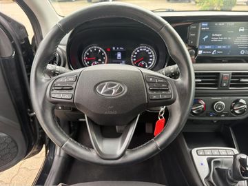 Hyundai I10 49KW67PS AUTOMATIK
