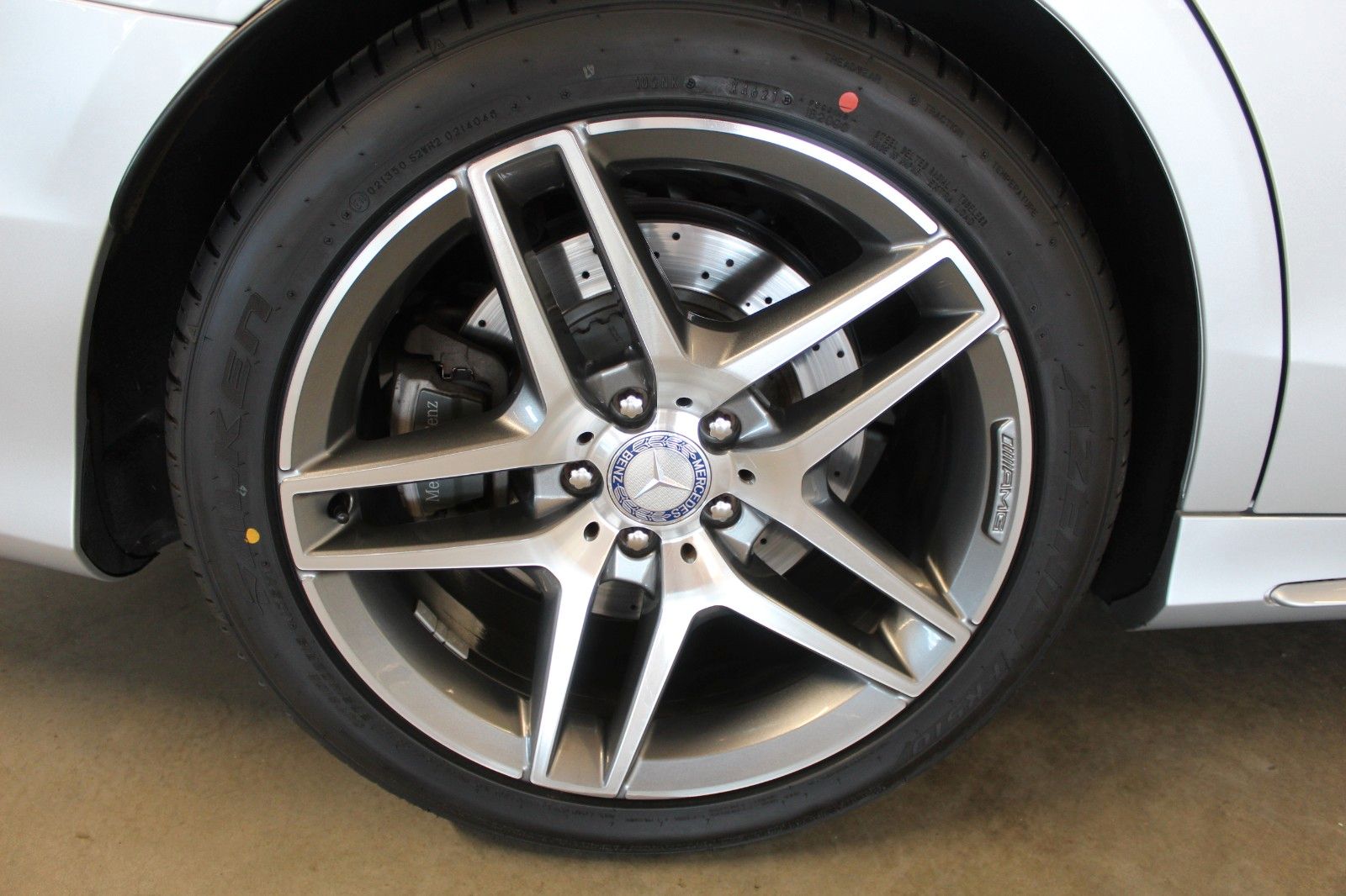 Mercedes-Benz S 500 L AMG-Paket !!! Neuwertig !!! 25.288 KM !! foto 18
