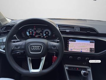Audi Q3 - 3
