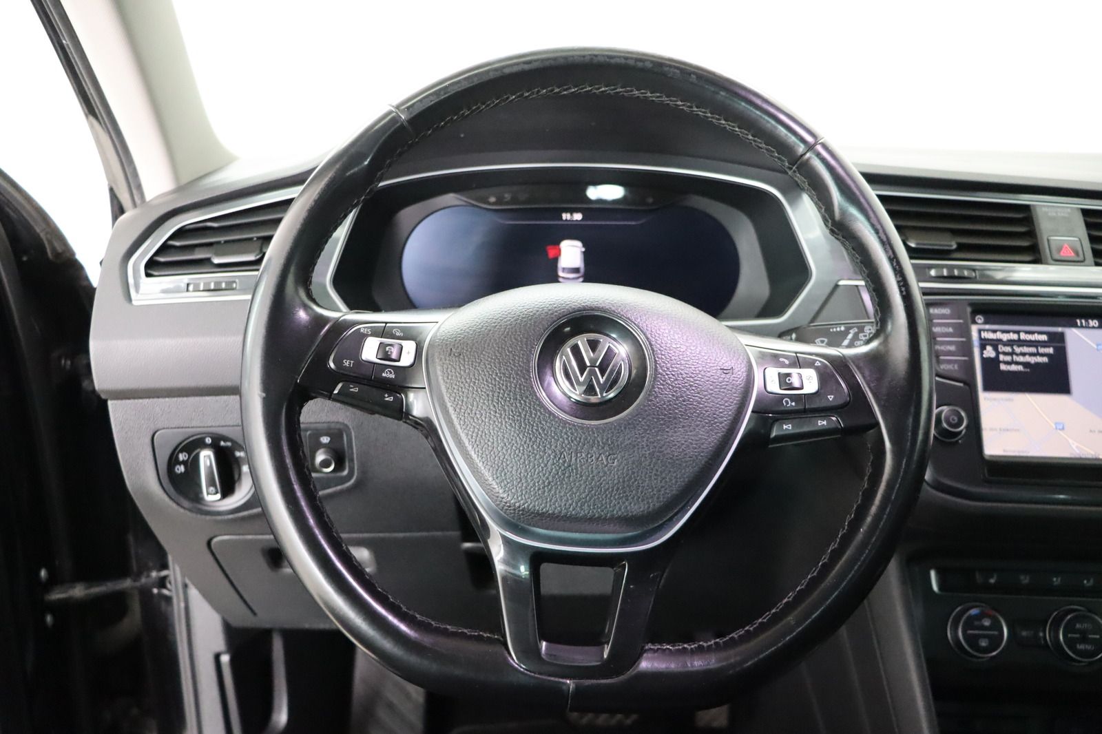 Fahrzeugabbildung Volkswagen Tiguan 2.0 TDI 4Motion * Memory * Leder * Pano H