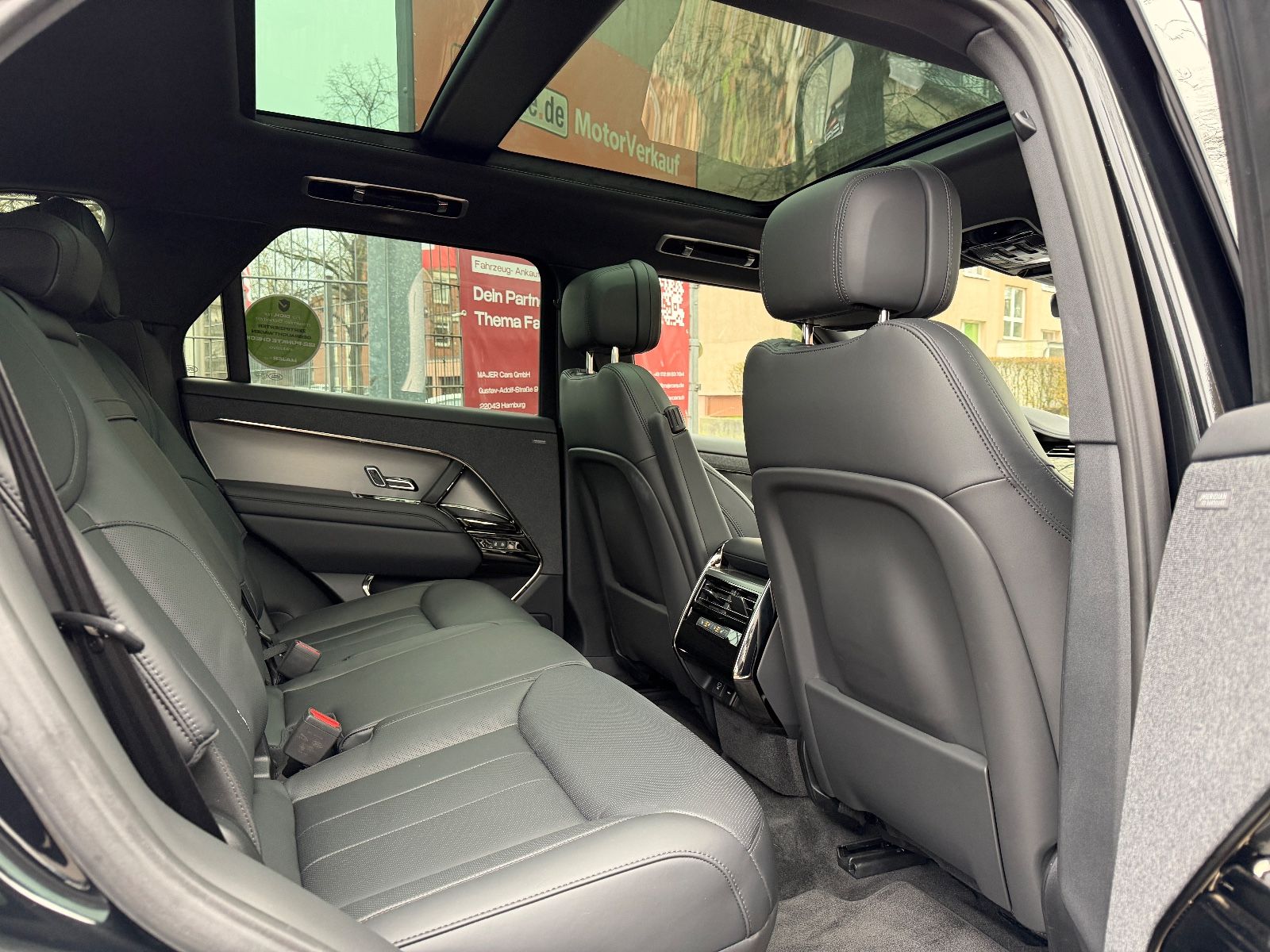 Fahrzeugabbildung Land Rover Range Rover Sport SE*HEADUP*LED*MERIDIAN*MEMORY