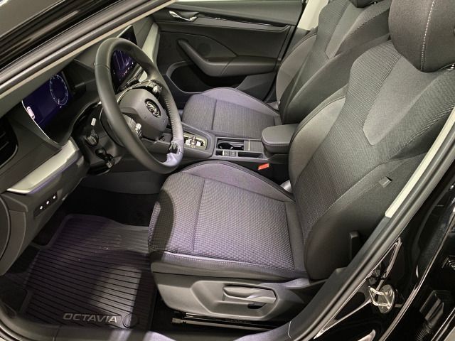 Octavia IV Combi Ambition 1.5 TSI e-Tec DSG AHK+