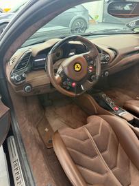 صورة 9 لـ 2016 Ferrari 488 GTB