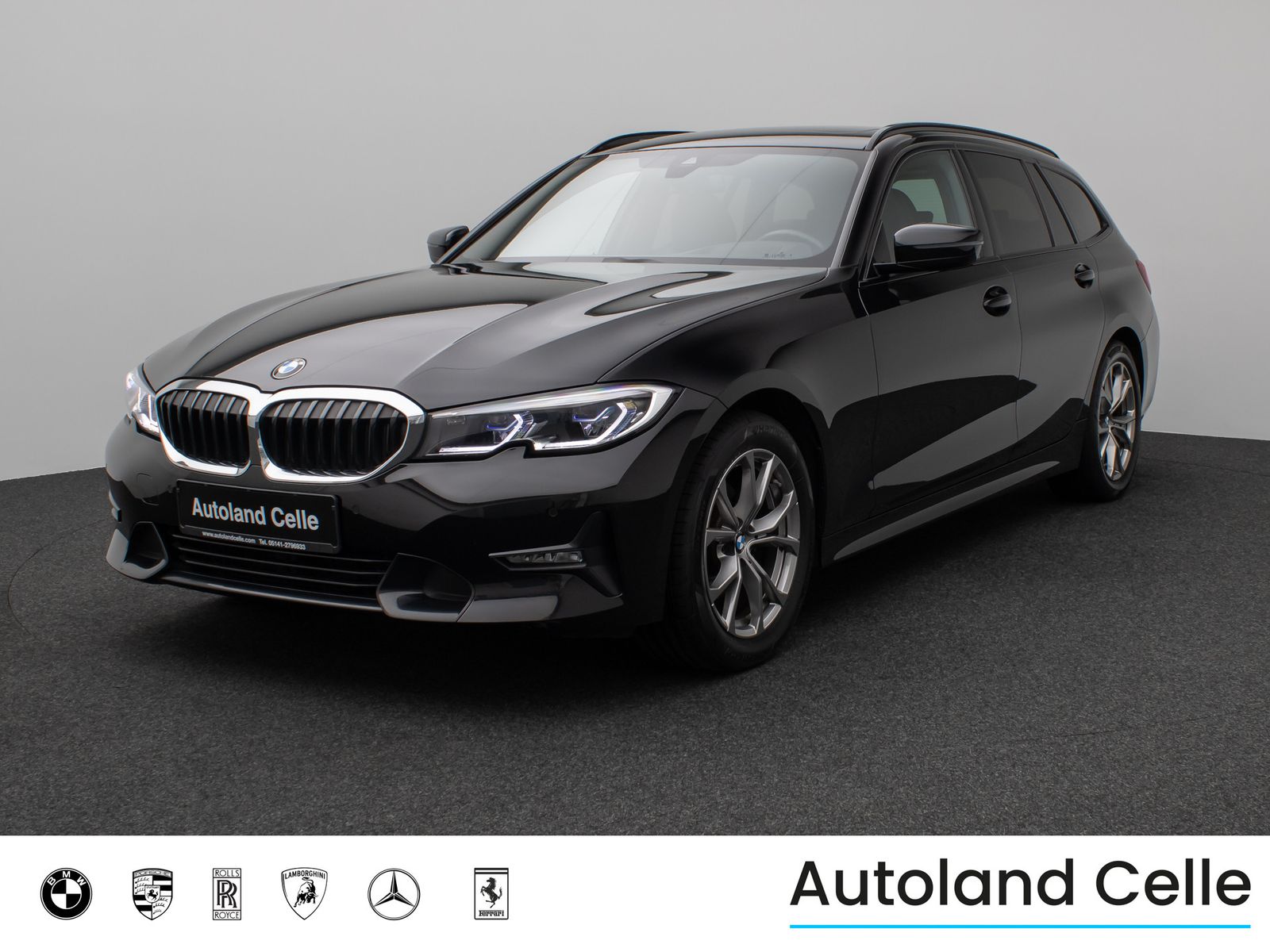 Fahrzeugabbildung BMW 320d Sport Line Panorama Laser HUD DAB HiFi AHK