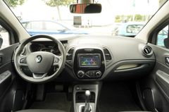 Fahrzeugabbildung Renault Captur Limited Autm. Navi Tempomat Klima PDC