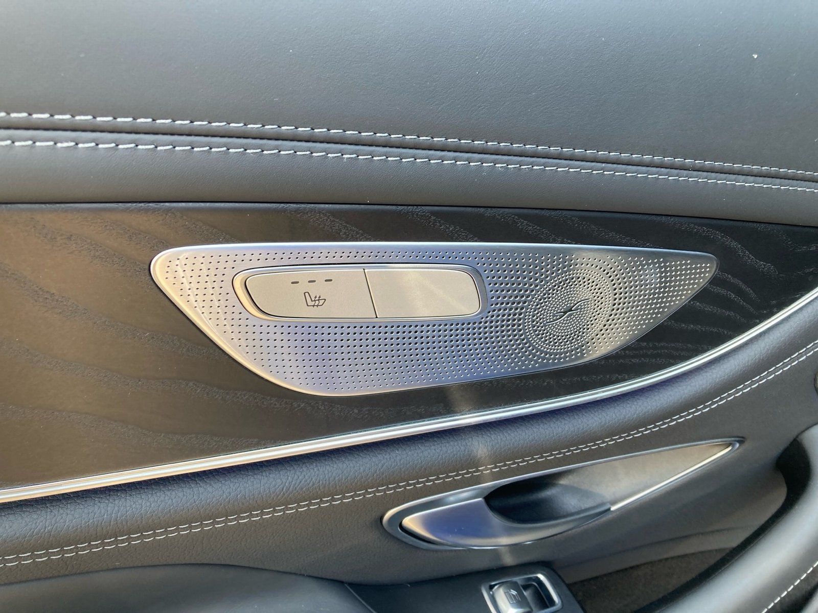 Fahrzeugabbildung Mercedes-Benz CLS 450 4M AMG*Standhz*Ditronic*360*AHK*SHD*Burm