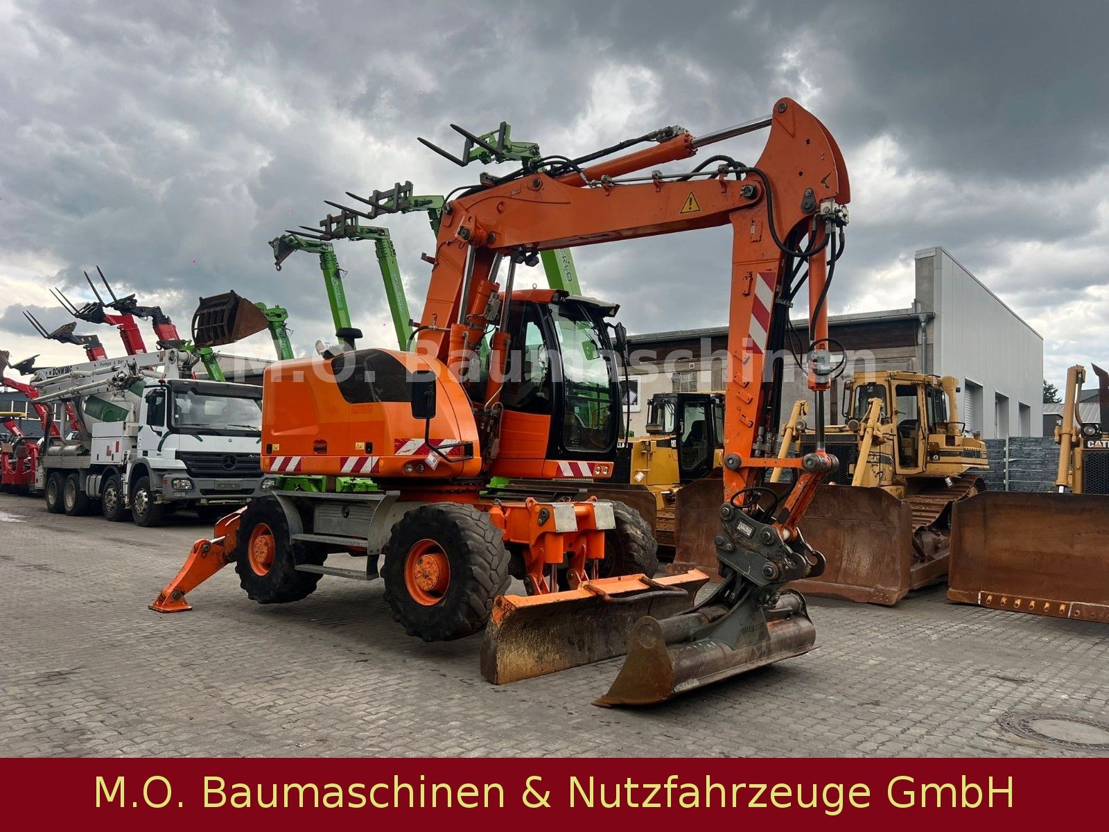 Fahrzeugabbildung Liebherr A914 COMPACT LITRONIC 14T