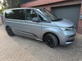Volkswagen T7 Multivan 2,0 TDI SCR DSG Edition Edition - VW T7 Multivan von privat