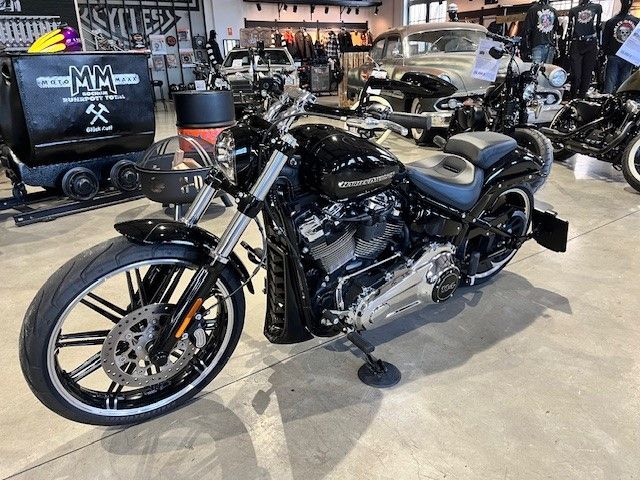 Fahrzeugabbildung Harley-Davidson FXBRS  Breakout 114 CUI mit Kesstech Auspuff