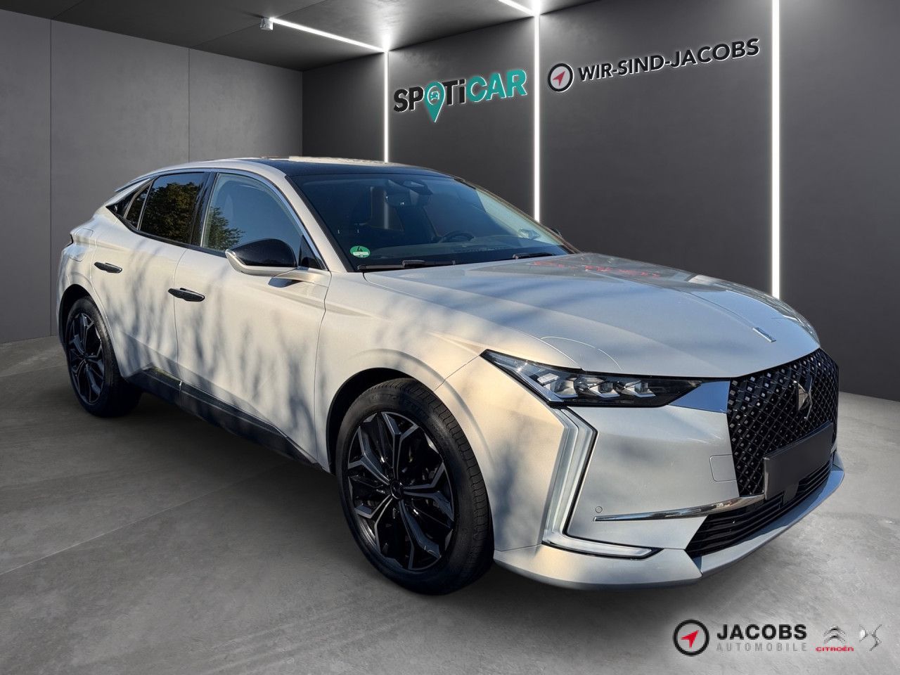 DS Automobiles DS 4 E-Tense Hybrid 225 (Plug-In) Rivoli S&S imagem 3