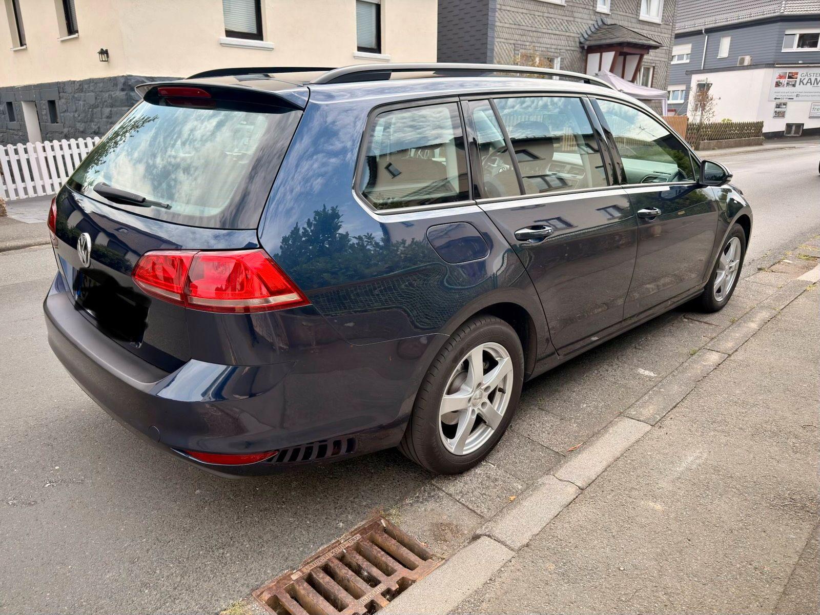 Volkswagen Golf 2014 — engine 110 HP (81kW)