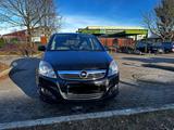 Opel Zafira  mit *Frisch gemachten TÜV * - Opel Zafira Gebrauchtwagen in Lübeck
