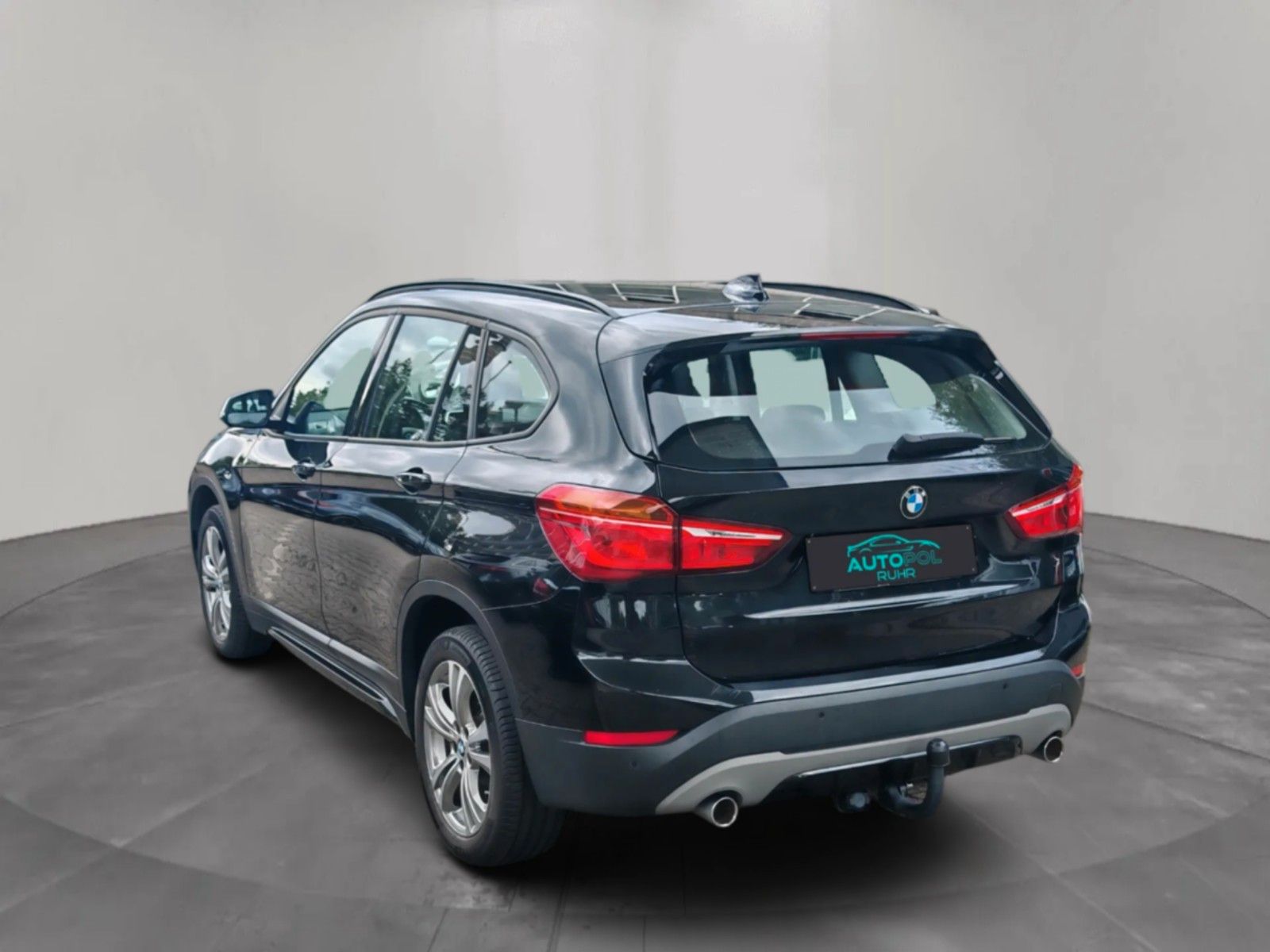 BMW X1 sDrive 18 d Sport Line,AHK,Scheckheft Carplay imagem 3