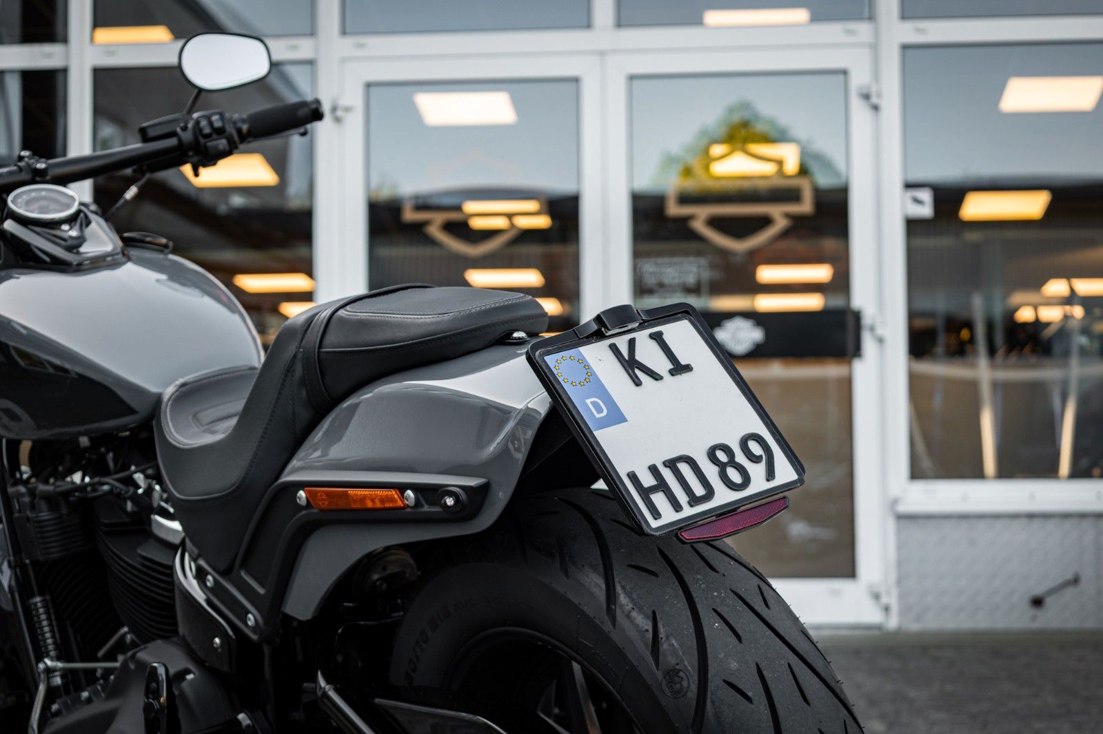 Fahrzeugabbildung Harley-Davidson FXFBS FAT BOB 114 CUI SOFTAIL - JEKILL&HYDE -