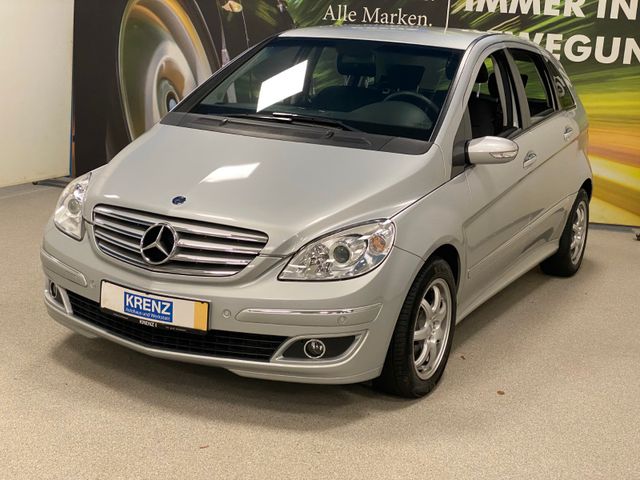 Mercedes-Benz B 200 AUTOMATIK+aus 1.HAND mit CHECKHEFT+AHK+ALU