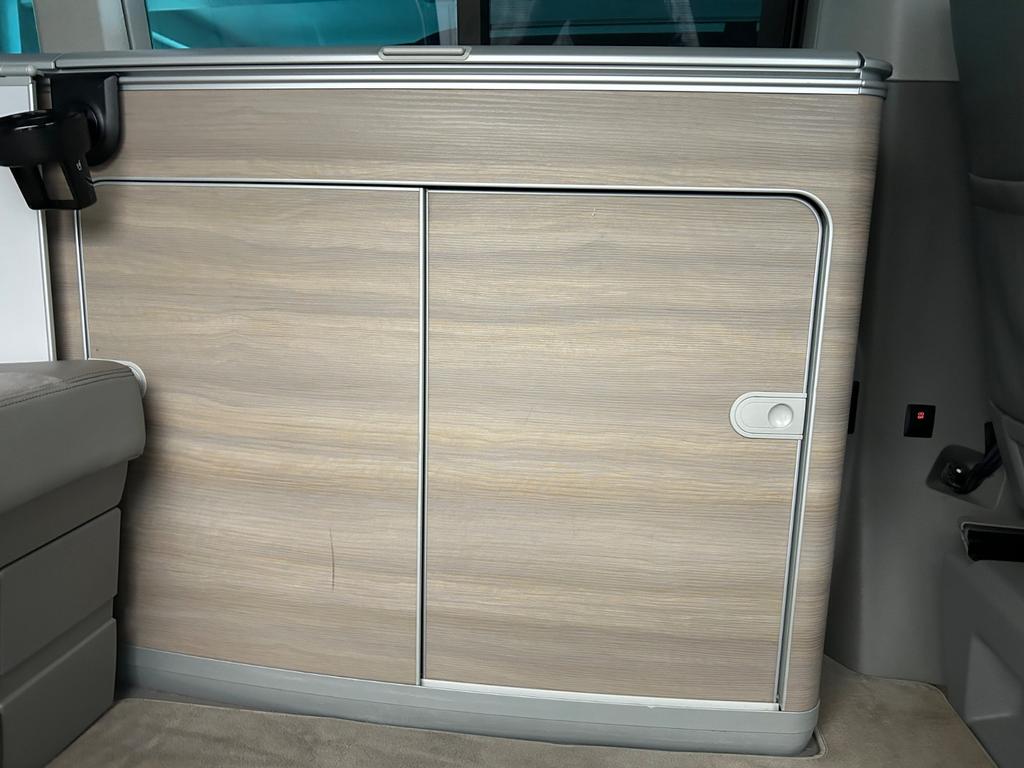 Volkswagen T5 California