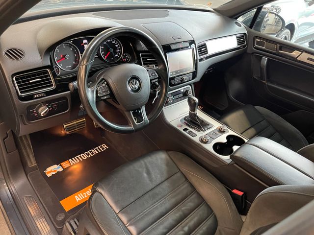 Volkswagen Touareg 4.2 TDI 4-Motion DSG *NAVI*ACC*AHK*LED*
