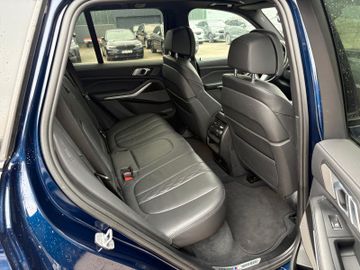 BMW X5 M50 i Leder*Pano*AHK*Navi*360Grad*