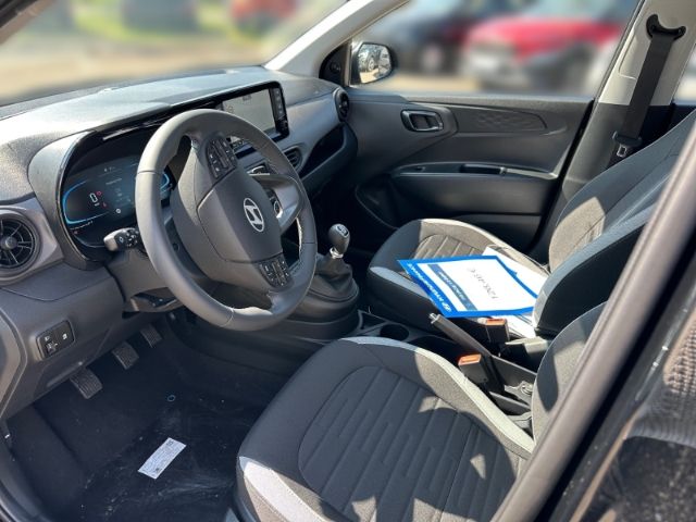 Fahrzeugabbildung Hyundai i10 FL (MY25) 1.0 Select Navi Kamera Einparkhilf